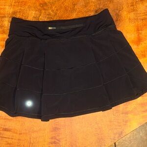 Perfect condition black Lululemon tennis skirts. Size 6